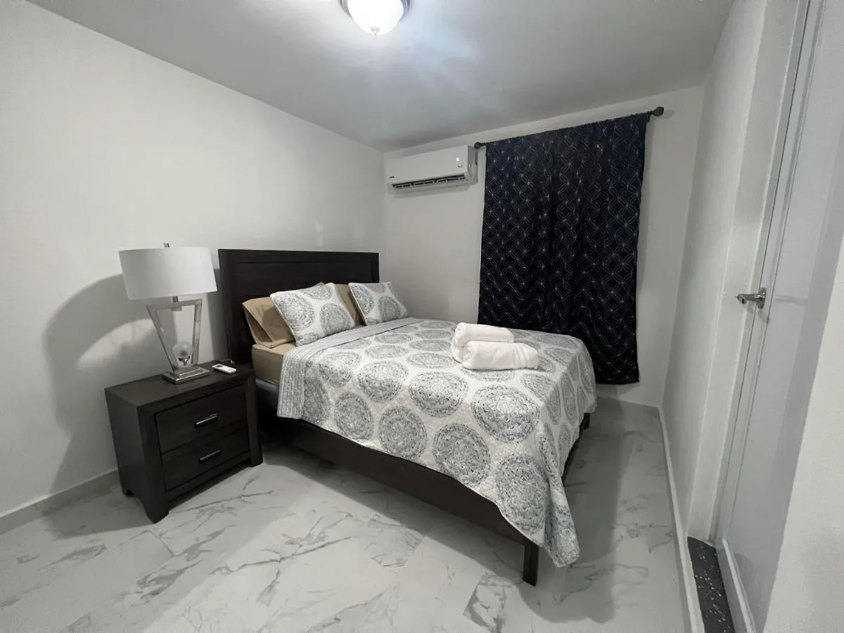 Apartamentos Luna 3 サンジョアン